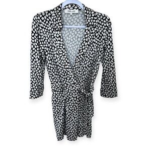 Diane Von Furstenberg Patterned Wrap Collared Silk Romper